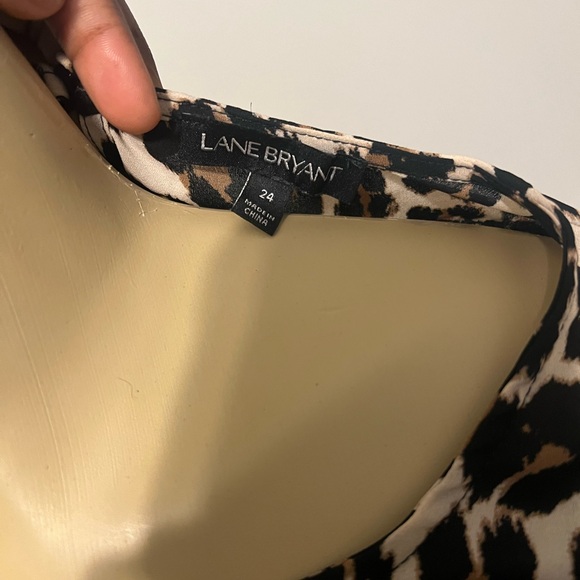 Asymmetrical Ruffle Top - Picture 4 of 4